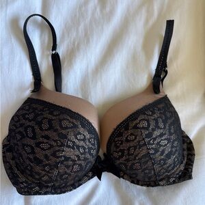 Victoria’s Secret very sexy push up 34D